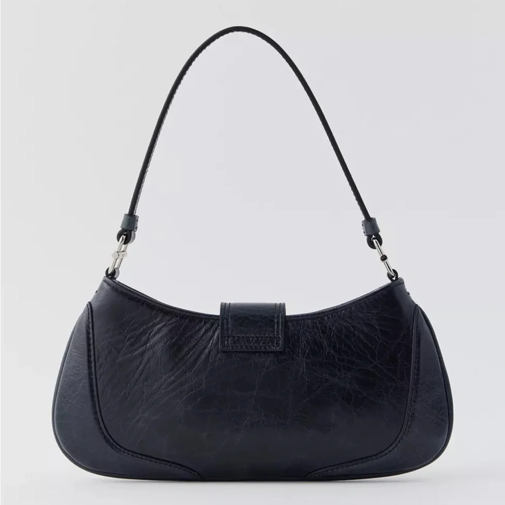 OSOI Small Hobo Brocle Bag - Picture 3 of 8